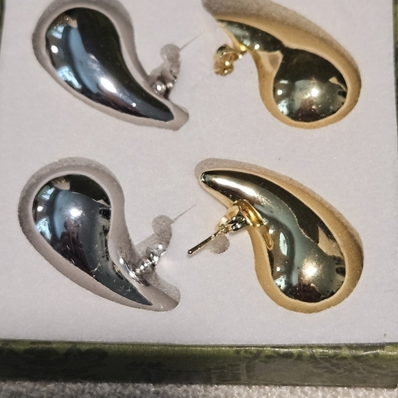 Easy Haute Women's Earrings One Size Silver and Gold - Picture 3 of 13